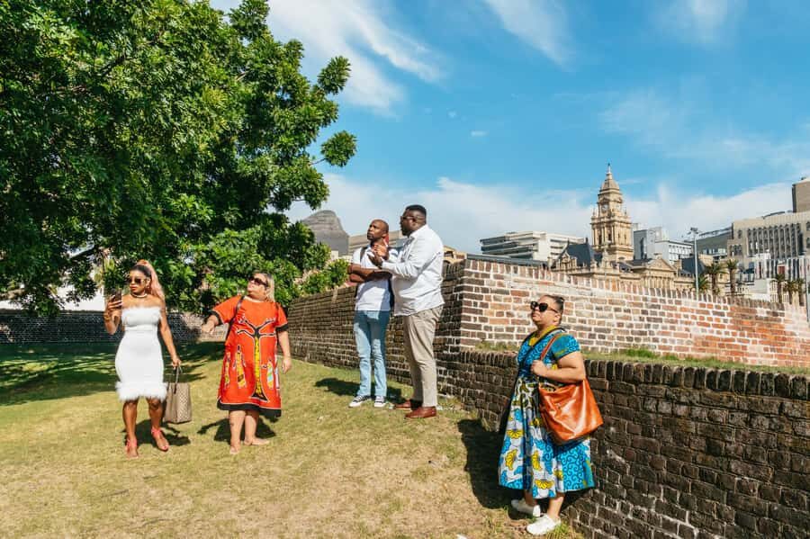 Cape Town: Half-Day Walking City Tour and African Lunch - Why this half-day walk works so well