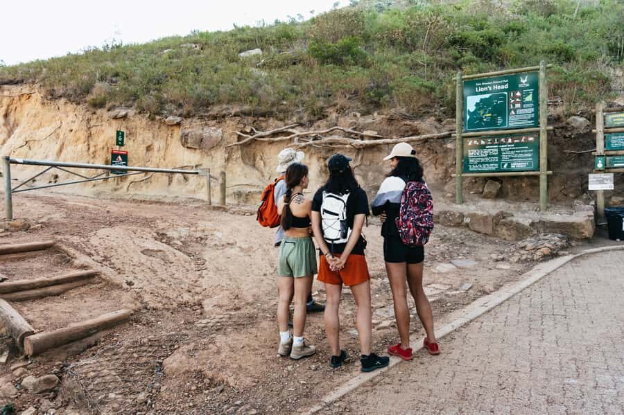Cape Town: Lion's Head Guided Hike at Sunset - Who should book this Lion’s Head sunset hike?