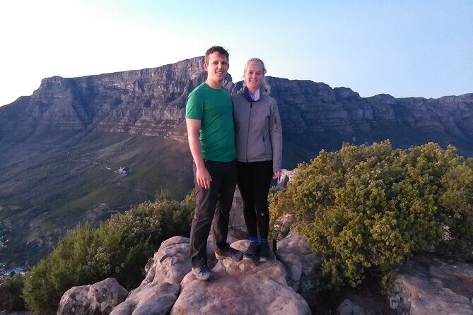 Cape Town: Lion's Head Hike - OTC Adventures on the ground: what your guide adds (like Lynette)
