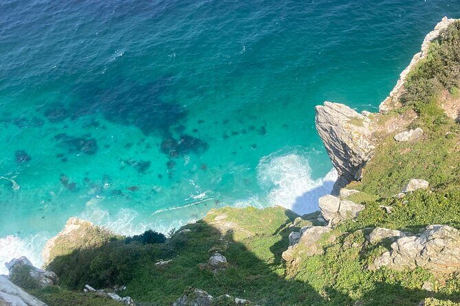 Cape Town: Peninsula, Cape of Good Hope and Penguins Tour - Camps Bay: a quick beach hit with real Cape energy