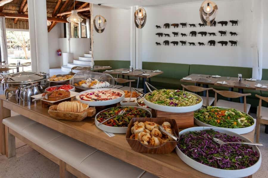 Cape town: Private Full-day Big 5 Aquila Game Reserve Tour - Duration and Timing: Why the Day Feels Full