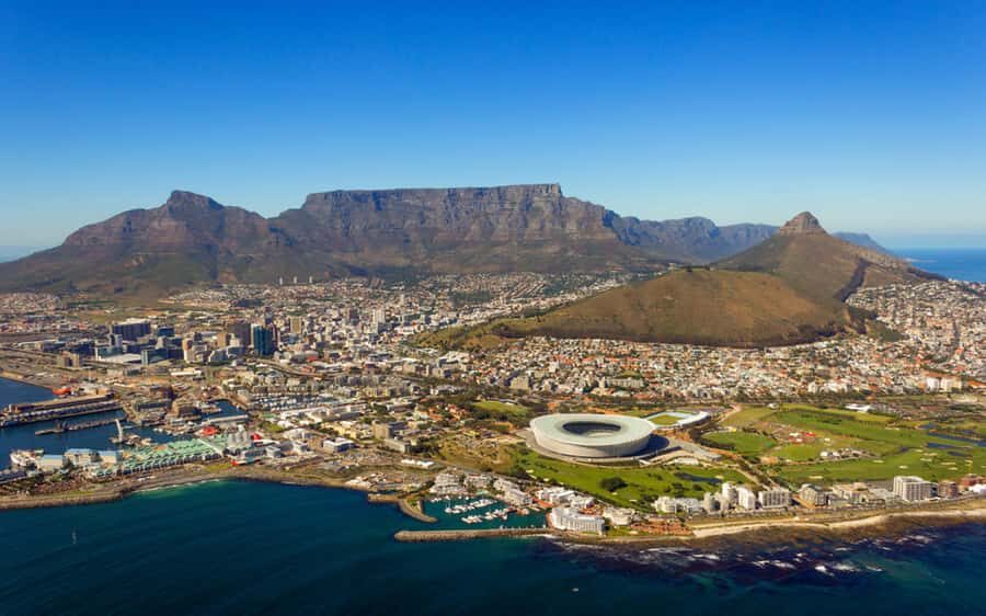 Cape Town: Private Robben Island Half-Day Tour with Pickup - Cape Town pickup and the ride toward the Silo District