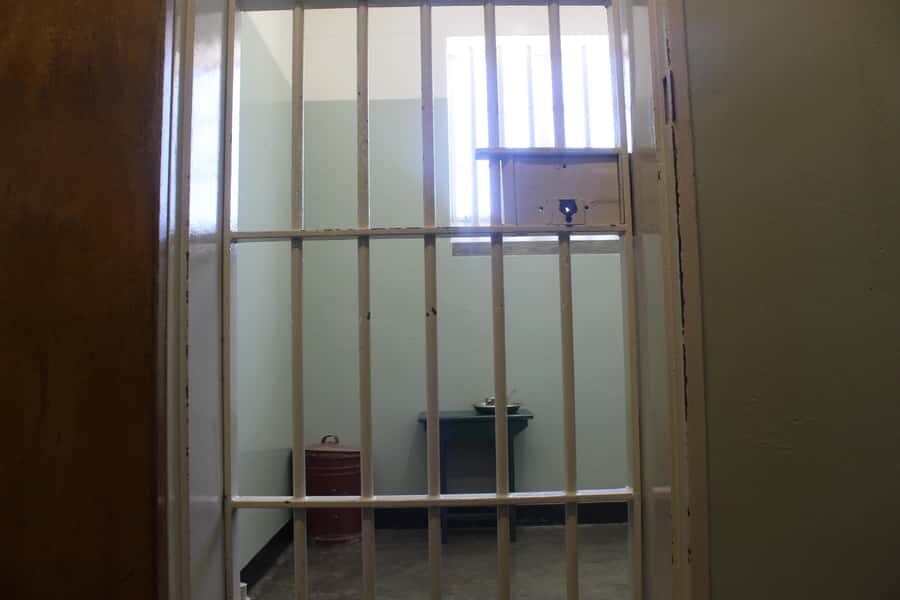 Cape Town: Robben Island ferry ticket with guided tour - Inside the tour day: what each stop is really for
