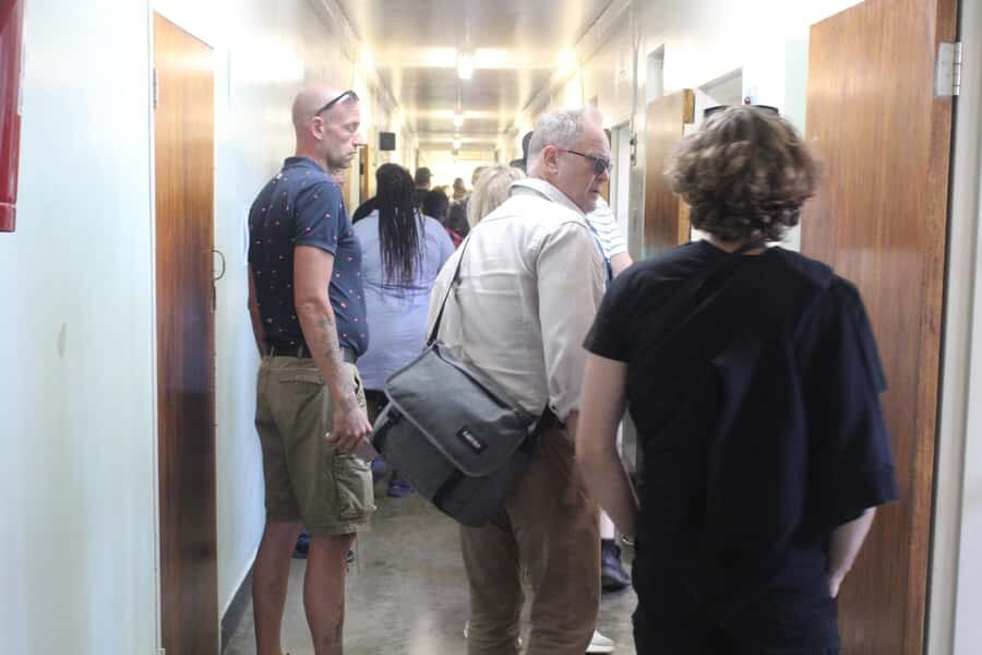 Cape Town: Robben Island ferry ticket with guided tour - Pace, buses, and crowding: how to avoid feeling herded