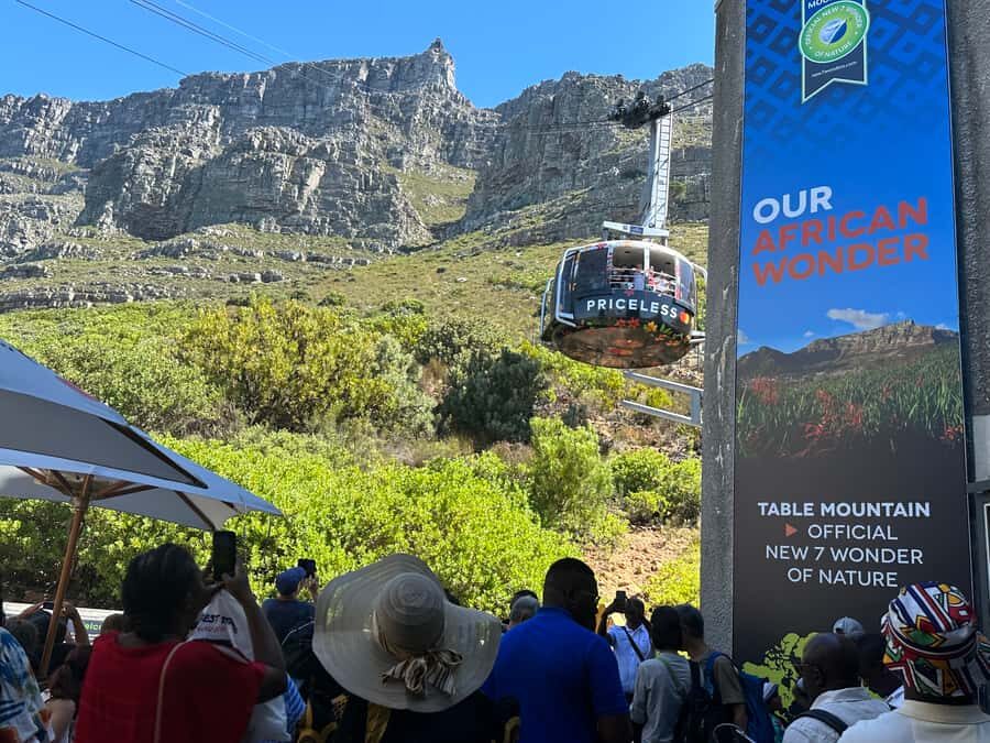 Cape Town: Robben Island & Table Mountain w/Hotel Transfer - Don’t rush lunch: Bo-Kaap is your photo break, not a full neighborhood tour
