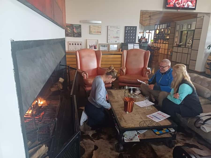 Cape Town: Stellenbosch and Paarl Half-Day Wine Tour - A smart half-day plan from Cape Town’s doorstep