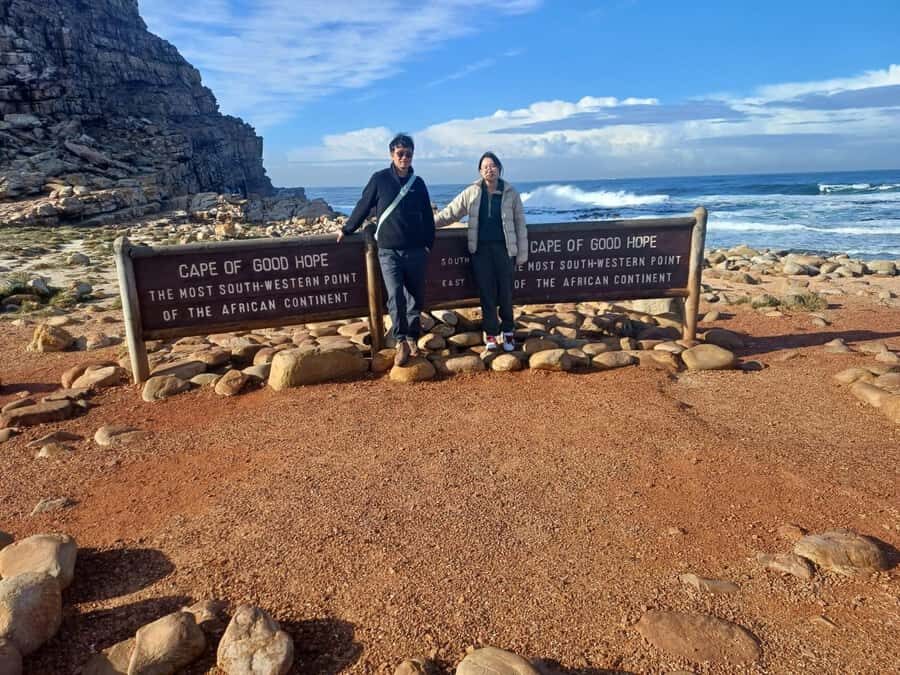 Cape Town: Sunset Penguins & Cape of Good Hope Half-Day Tour - Cape Point Lighthouse Area: Scenic Views and a Sunset-Linked Stop