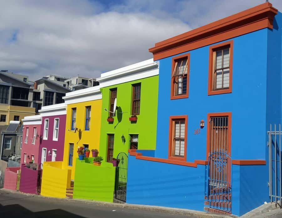 Cape Town: Table Mountain, Kirstenbosch Botanic Garden Tour - Bo-Kaap: Cape Malay color, cobblestones, and a quick cultural walk