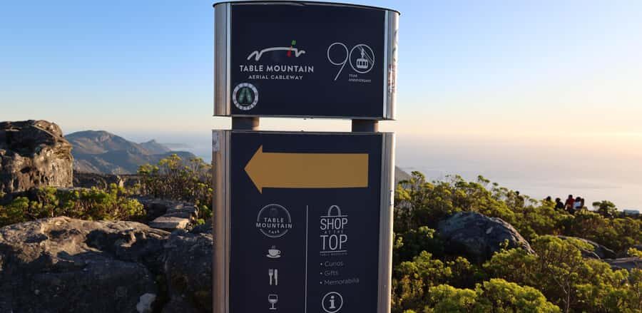 Cape Town: Table Mountain, Penguins & Cape Point Group Tour - Cape Point and the Lighthouse: Hike Up or Ride the Flying Dutchman Funicular