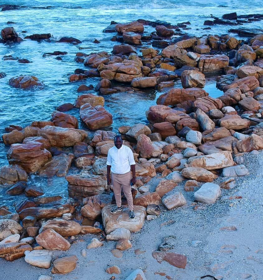 Cape Town: Table Mountain, Penguins & Cape Point Shared Tour - Boulders Beach Penguins: Close-Up Without Getting Lost