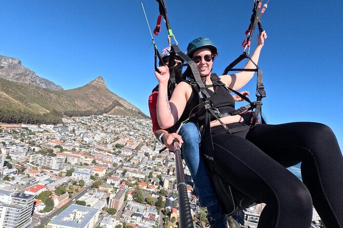 Cape Town Tandem Paragliding Square 1 Paragliding - Why Tandem Paragliding Starts With Safety at Signal Hill
