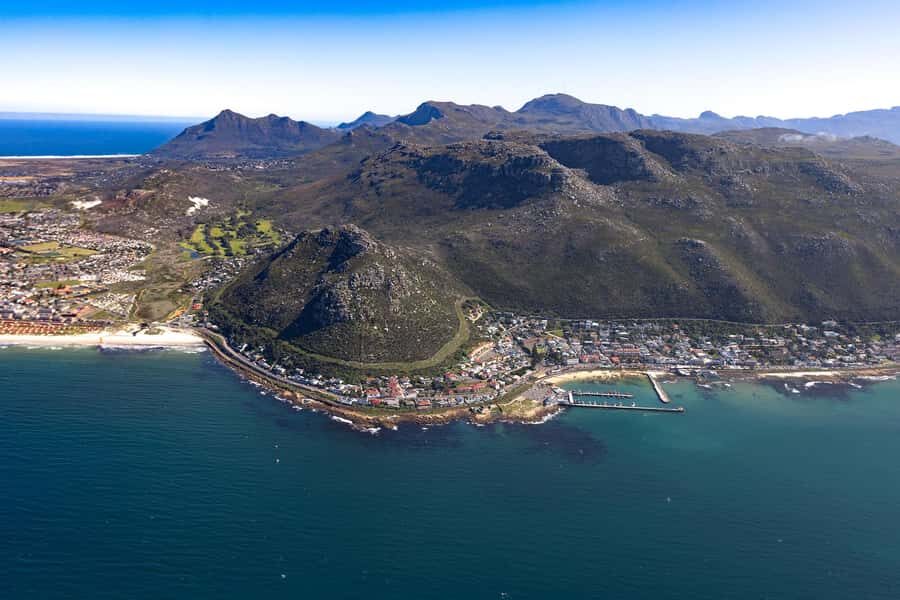 Cape Town to Cape Point Helicopter Flight - 48Min - Flying the Cape Peninsula shoreline and Table Mountain angles