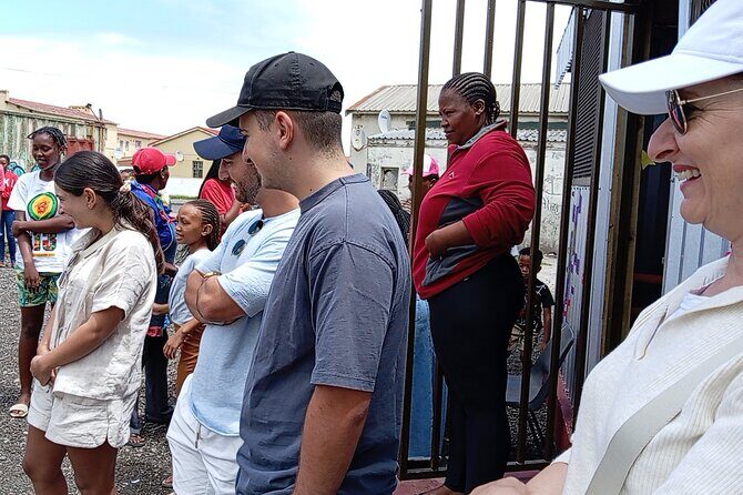 Cape Town Township Walking Tours - Pickup, meeting points, and the 09h00 vs 13h00 choice