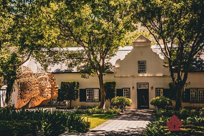 Cape town - Unique Private wine tour Blend & bottle own wine - Franschhoek valley: blending and bottling your own wine to take home