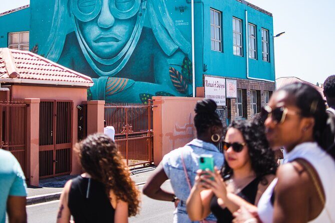 Cape Town: Woodstock Street Art & Culture Tour - Getting Your Bearings: Comfort, Timing, and Conversation