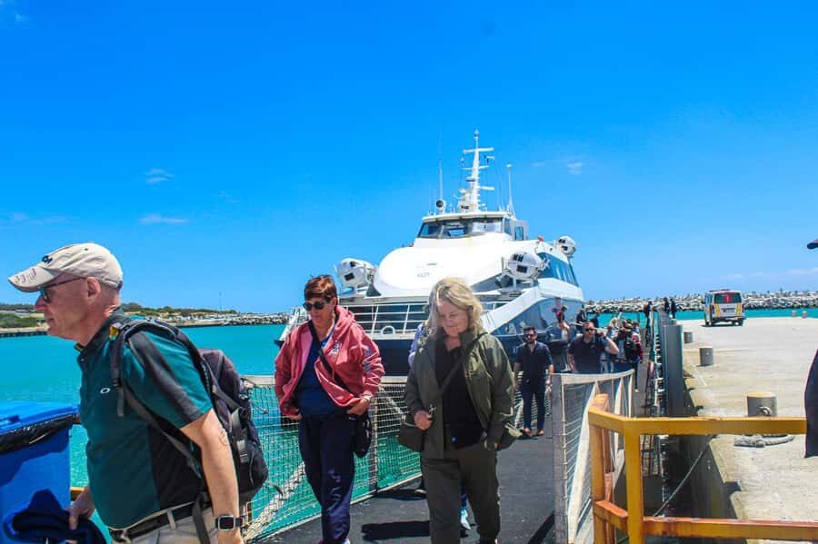 Cape Town:Robben Island Guided Tour, Skip the Ticketing Line - Views on the return: how to pair this with Cape Town time
