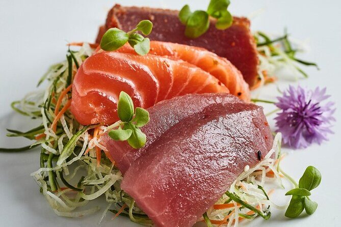 Catamaran Cruise and Sushi Experience in Cape Town - What happens after the cruise: the included 14-piece sushi meal