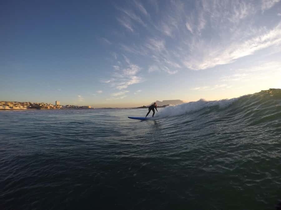 Catch your first waves in Cape Town - Surf safety and board handling: the calm part before the chaos