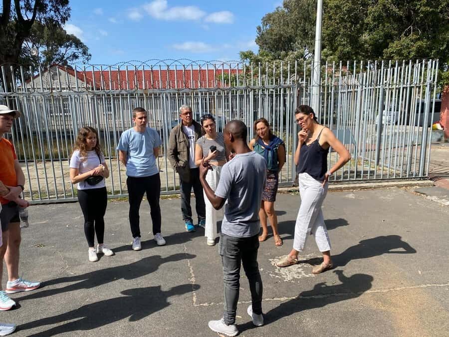Chameleon Tour – An Authentic Township Cultural Experience - Local History on the Street: What the Stories Explain