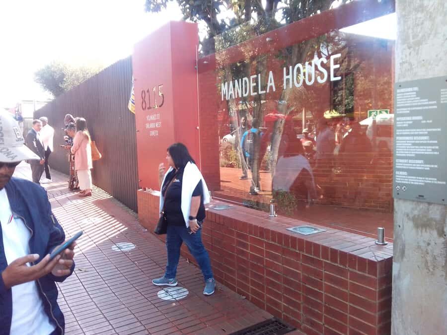 Constitutional Hill and Soweto 5 hours tour. - Constitutional Hill: Johannesburg’s Birth Told Through an Old Jail