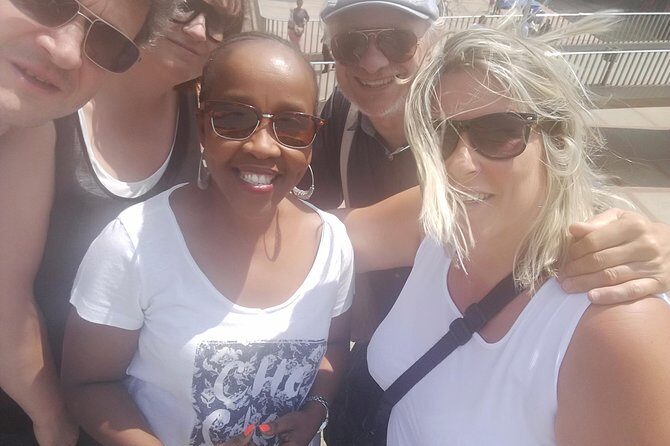 Contrast Tour Including Sandton, Alexandra, Johannesburg and Soweto - Alexandra (Alex): Two Shanty Home Visits and the Real Constraints