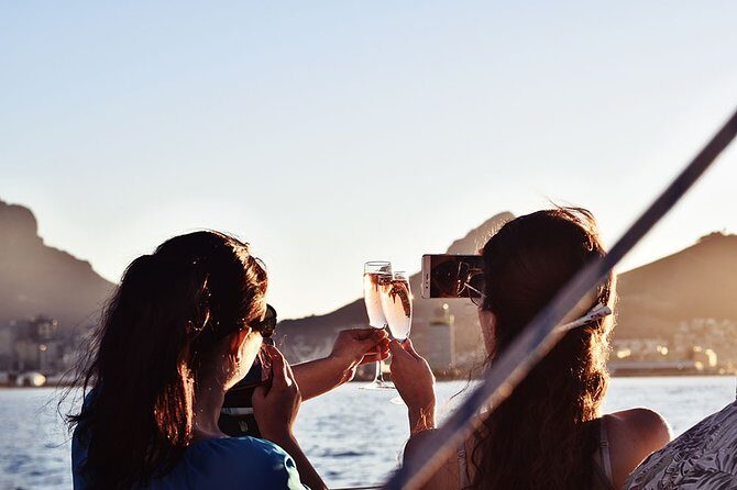 Cruise and Dine Dinner / Cape Town: Sunset Champagne Cruise and 3-Course Dinner - Key Points to Know Before You Go