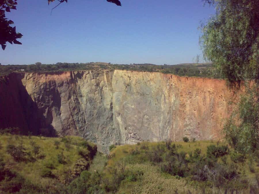 Cullinan Diamond Mine & Pretoria Full Day Tour - Voortrekker Monument in a nature reserve: Afrikaner history, explained in place