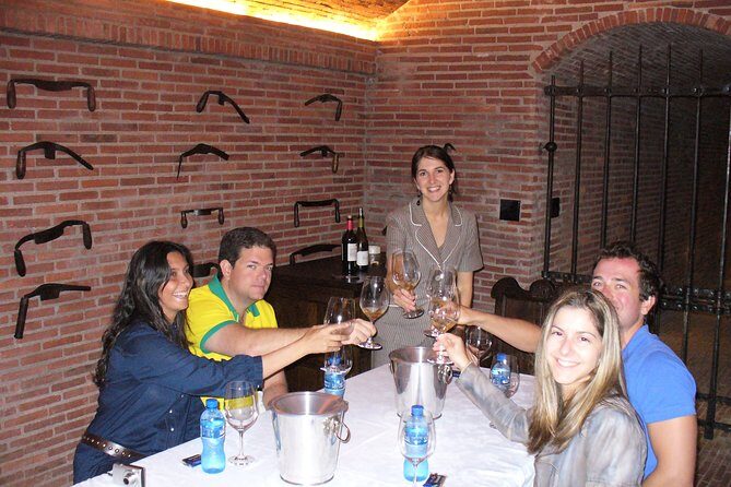 Customized Private Wine Tour - Meerlust Wine Estate: Cape Dutch architecture and old barrel room tastings