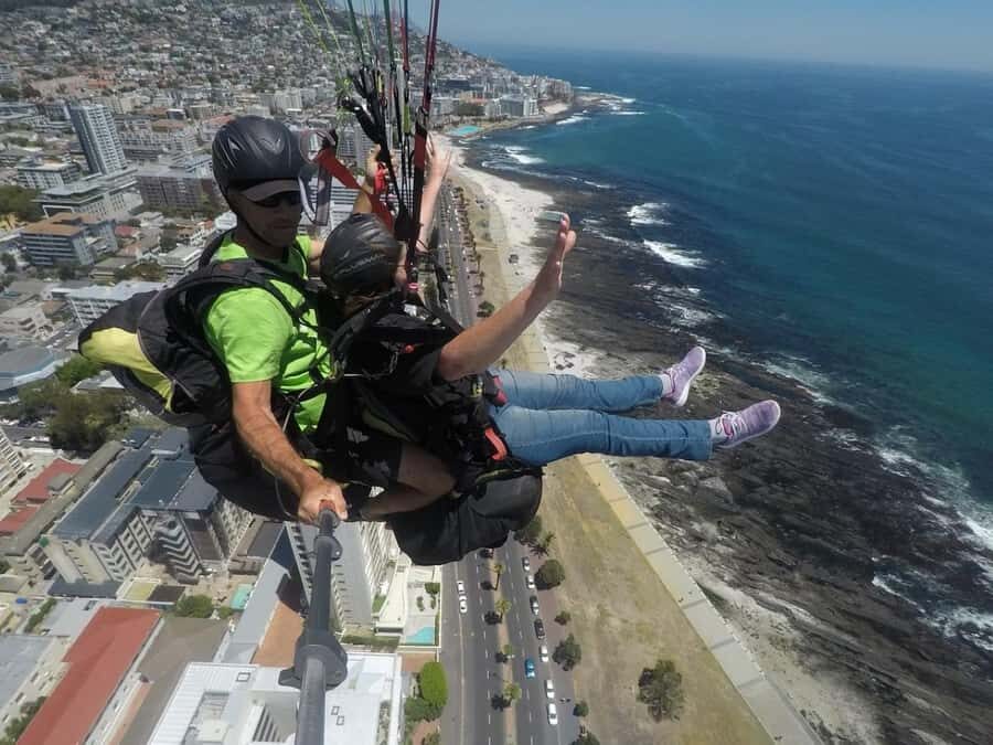 Discover Cape Town Tandem Paragliding - Getting to Signal Hill (and Lions Head) Without the Headache