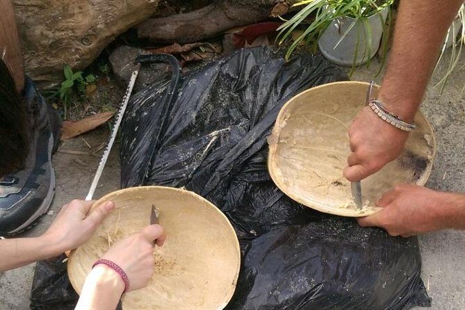 DIY Craft Your Own wooden Bowl : from a calabash fruit! - Getting to Trouya Beach and what to bring