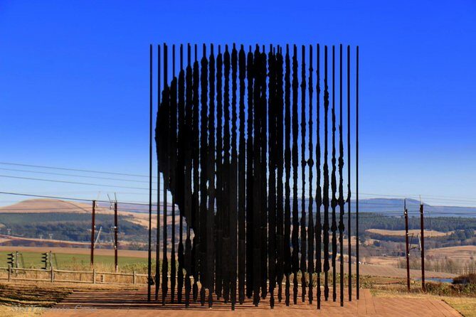Drakensberg Giant's Castle Cave Art & Mandela Capture Site Tour from Durban - Giants Castle Game Reserve: the cave art walk and guided meaning