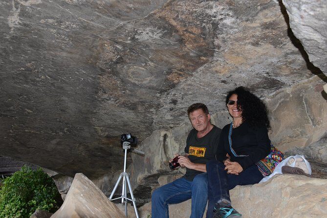 Drakensberg Kamberg Rock Art & Mandela Capture Site Day Tour from Durban - Howick Falls: end your day with real height and fresh air
