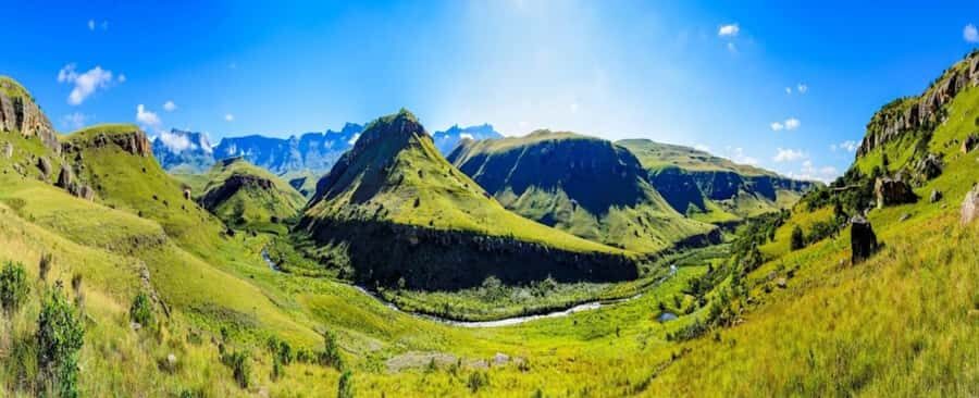Drakensberg Mountains Full Day Tour From Durban & Hiking - Drakensberg hiking: what you’re really signing up for