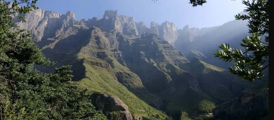 Drakensberg Mountains Full Day Tour From Durban & Hiking - Meals and breaks: plan like you’re the one in charge