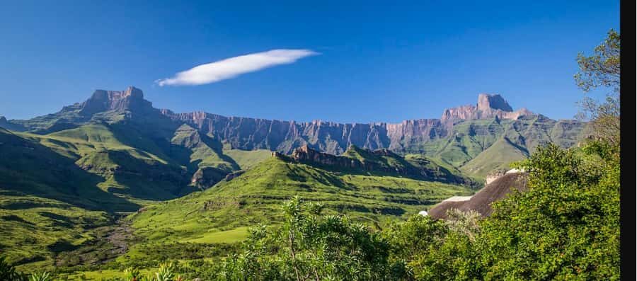 Drakensberg Mountains Full Day Tour From Durban & Hiking - Should you book this Drakensberg full-day tour?