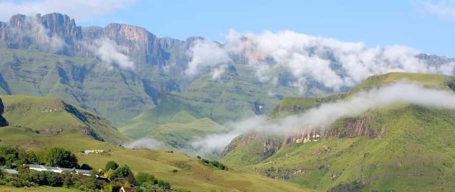 Drakensberg Mountains Full Day Tour From Durban & Hiking - Howick Falls: the 95-meter pause for your camera and your legs