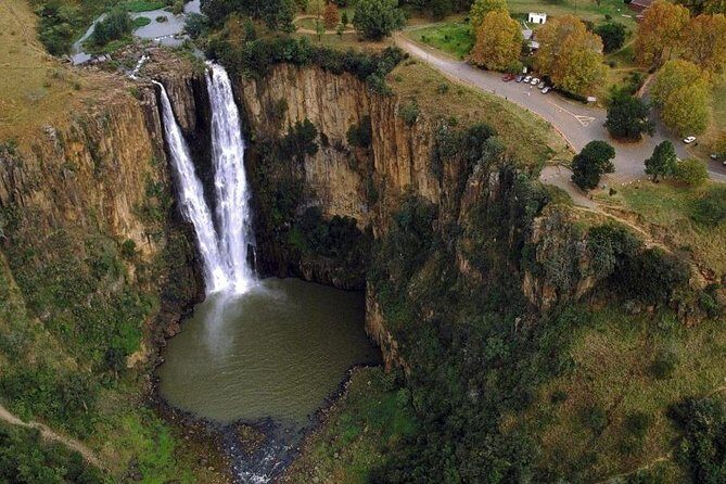 Drakensberg, Nelson Mandela Capture S & Howick Falls - 2 Day Tour from Durban - Drakensberg, Howick Falls, and the Mandela Capture Site in one compact trip