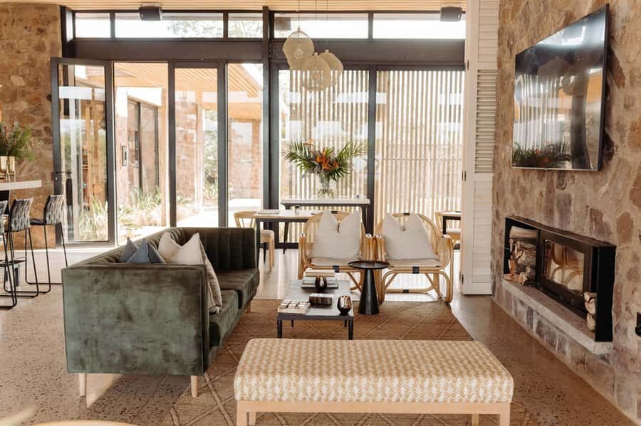 Durban: All-in-one Luxury Spa Package at Gwahumbe Game & Spa - A bush-to-lunch-to-safari plan that stays on track