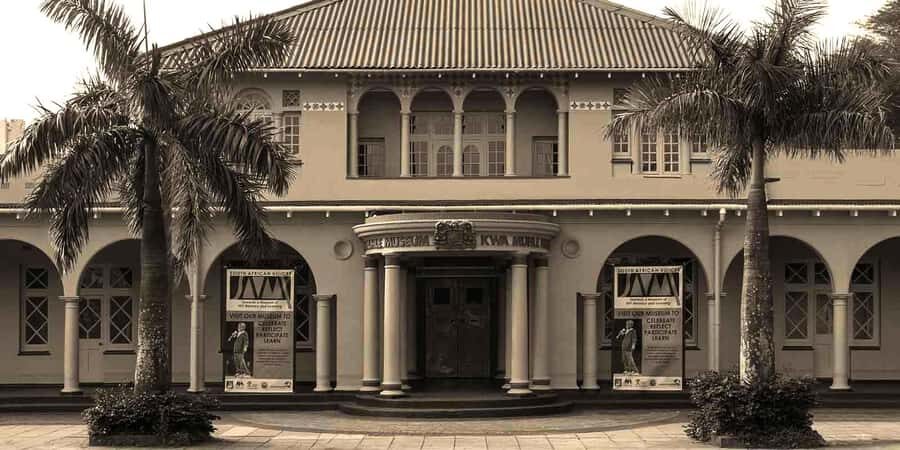 Durban: Top 10 City Sights and Walking Tour - Victoria Street Market and the Zulu Herb and Medicine Market