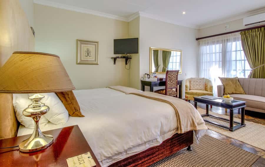 Durban:3 Day Hluhluwe-Imfolozi Park, St Lucia, iSimangaliso - Who this safari package fits best