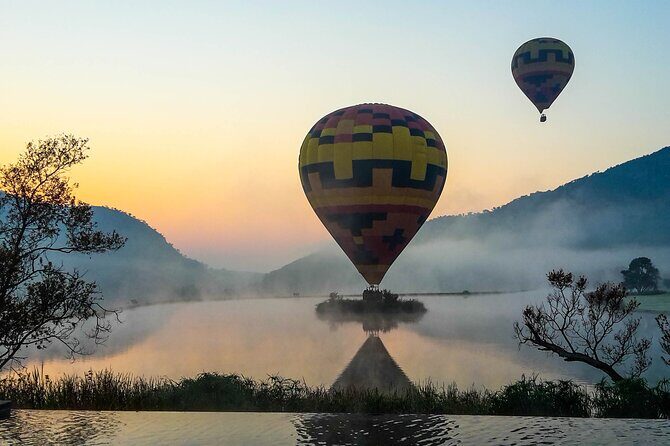 Exclusive Safari Flight - Two passengers only: romance, quiet, and better photo angles