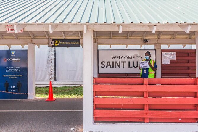 Fast Track On Arrival at St Lucia Airport & Round Trip Transfer - The 20–40 Minute Window: What “Approx.” Usually Means