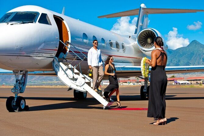 Fast Track On Arrival at St Lucia Airport & Round Trip Transfer - When This Service Fits Best (and When It Doesn’t)