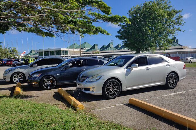 First Class Private Airport & Hotel Transfers - Meeting at arrivals: what to expect when the sign isn’t obvious