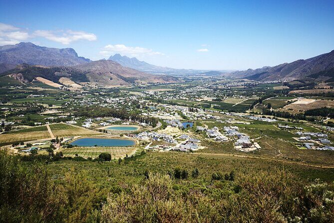 Franschhoek Shared E-Bike and Wine Tour - Wildeberg Wines: your first tasting in the valley