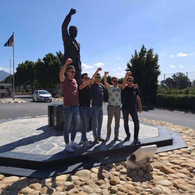 Franschhoek & Stellenbosch: Full-Day Wine Tour - Visiting estates in both regions: why 4 stops beats 1 big tasting