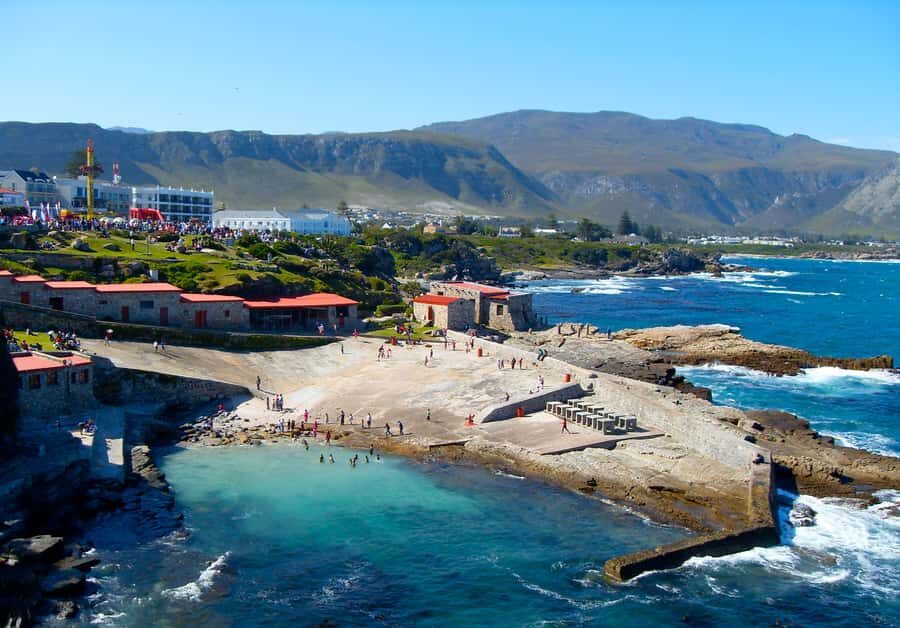 From Cape Town: Whale Watching Tour in Hermanus and Gansbaai - The morning route: key stops that turn transit into sightseeing