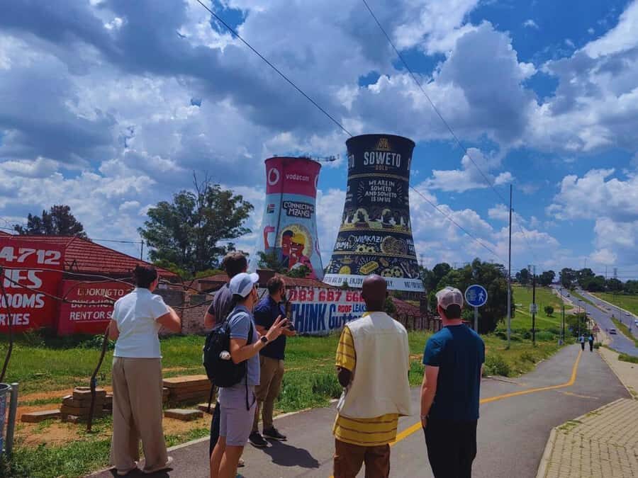 From Johannesburg: Pretoria, Soweto & Apartheid Museum Tour - Key things to know before you go
