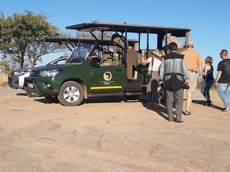 From Malelane: Kruger National Park Full-Day Safari - Breakfast at Kruger Camp Before 9: Quick Fuel + Shop Time