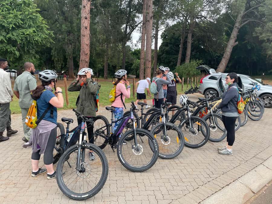 From Pretoria: E-Bike in the wild with game near Jo'burg - Price and value: is $102 worth it for 3 hours?
